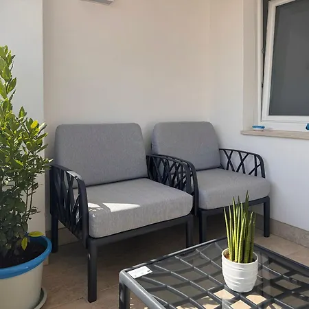 Le Lamie By Polignando